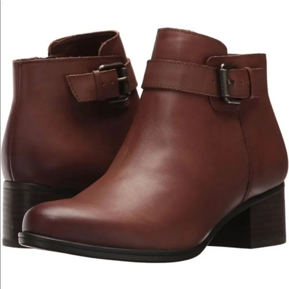 (30-4575) Naturalizer Women's Dora Ankle Boot Sz 7